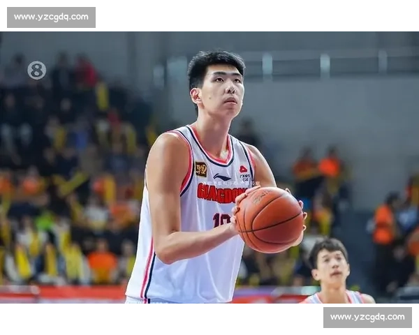 广东二沙训练四大亮点：徐杰突破犀利，胡明轩对抗升级，徐昕三分显威，杜润旺策应盘活